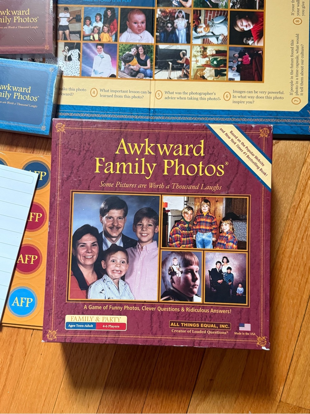 Awkward Family Photos Board Game — Purple Box - Picture 8 of 9